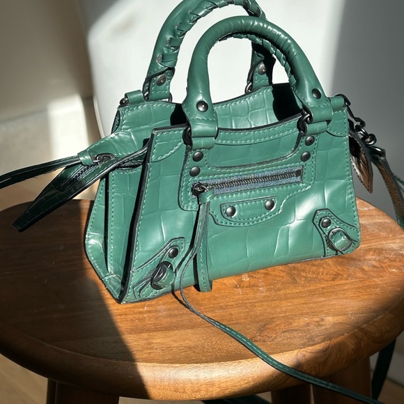 WOMEN'S BALENCIAGA NEO CLASSIC MINI HANDBAG - Picture 6 of 8